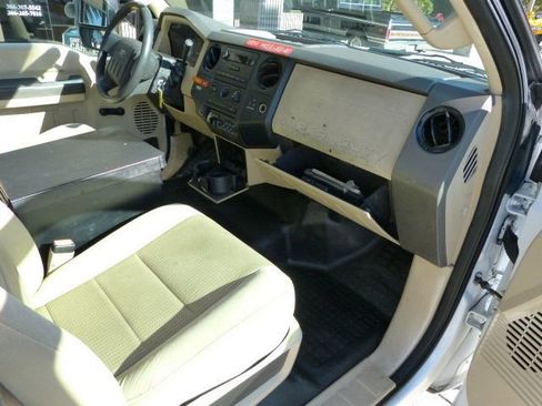 Used 2008 Ford F350 XLT image 41