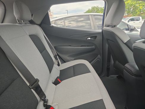 Used 2020 Chevrolet Bolt LT FWD image 7