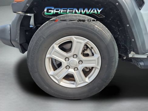 Used 2023 Jeep Wrangler Unlimited Sport AWD/4WD image 30