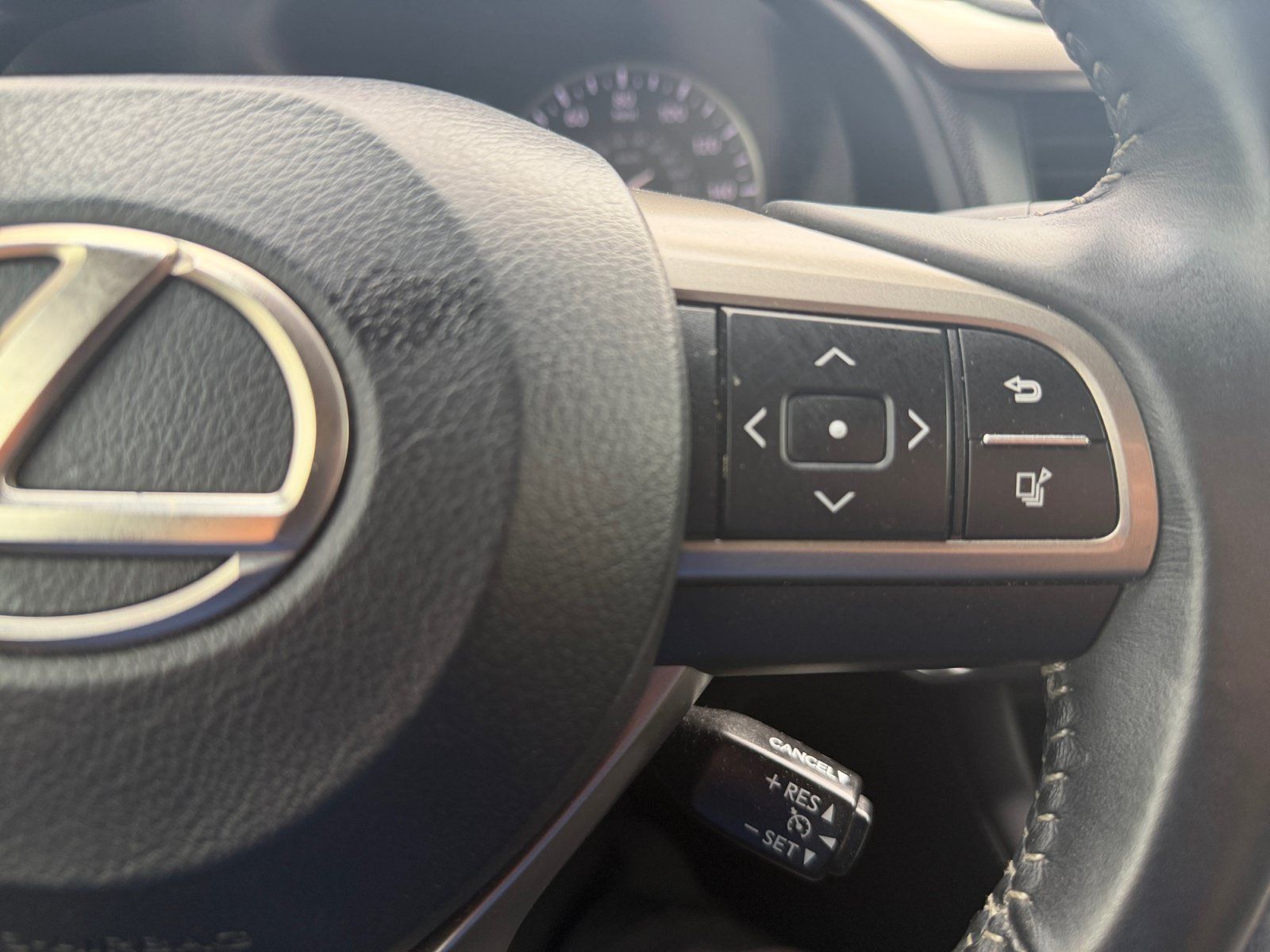 Used 2016 Lexus RX 350 AWD w/ Premium Package image 18