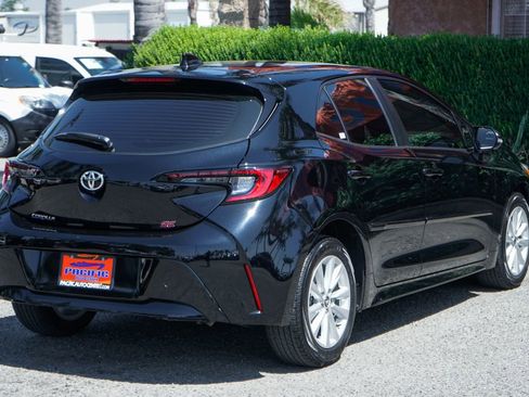 Used 2023 Toyota Corolla SE FWD image 9