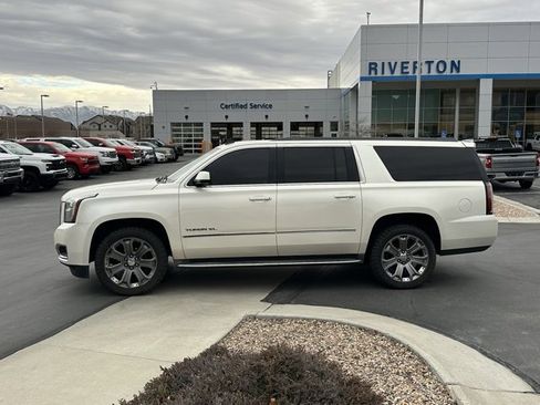 Used 2015 GMC Yukon XL SLT image 25