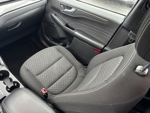 Used 2023 Ford Escape Active w/ Tech Pack #2 image 24