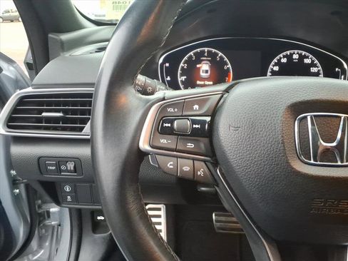 Used 2020 Honda Accord Sport image 9