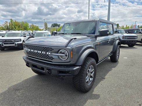 New 2025 Ford Bronco Badlands AWD/4WD image 1