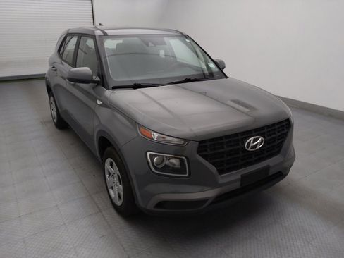 Used 2020 Hyundai Venue SE FWD image 13