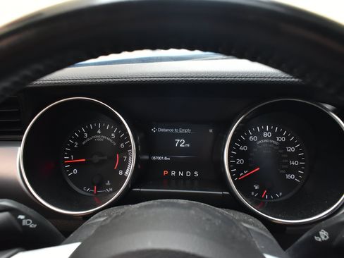 Used 2022 Ford Mustang Premium RWD image 29