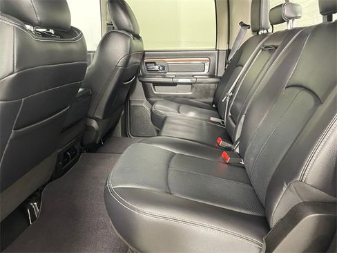 Used 2018 RAM 2500 Laramie w/ Convenience Group image 16