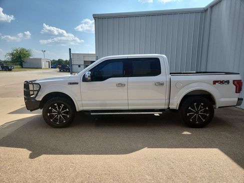 Used 2015 Ford F150 Lariat AWD/4WD image 5