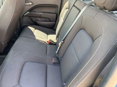 Used 2020 Chevrolet Colorado LT w/ LT Convenience Package AWD/4WD image 23