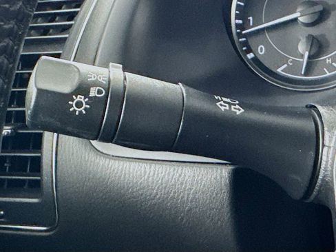 Used 2022 Nissan Armada SL image 13