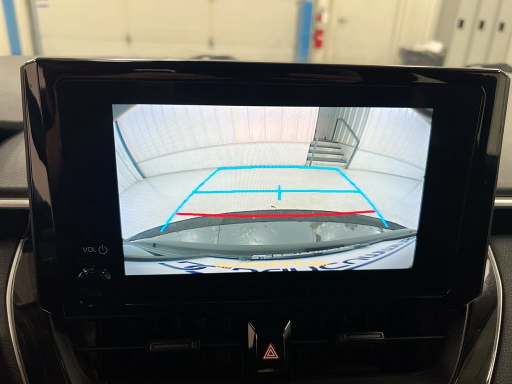 Used 2025 Toyota Corolla LE FWD image 16