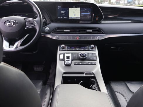 Used 2020 Hyundai Palisade Limited image 25