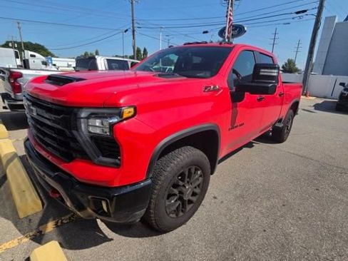 Used 2026 Chevrolet Silverado 2500 LT w/ Trail Boss Package AWD/4WD image 13