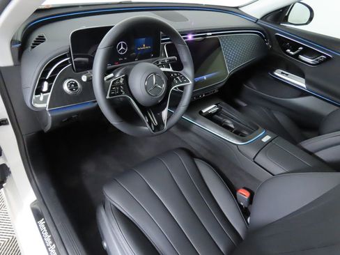Certified 2025 Mercedes-Benz E 350 Sedan image 10
