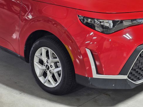 Used 2023 Kia Soul LX w/ Option Group 015 image 10