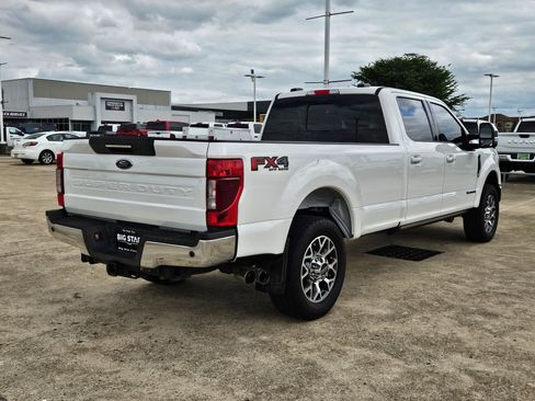 Used 2022 Ford F350 Lariat w/ Lariat Ultimate Package AWD/4WD image 3
