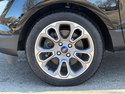 Used 2021 Ford EcoSport Titanium image 10