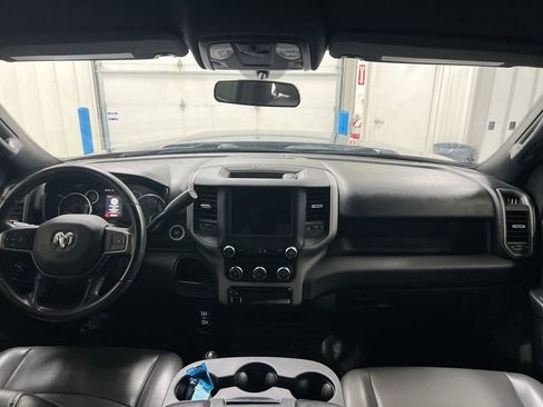 Used 2024 RAM 2500 Tradesman w/ Chrome Appearance Group AWD/4WD image 10