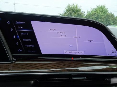 Used 2024 Cadillac Escalade ESV Sport Platinum w/ LPO, ONYX Package image 28