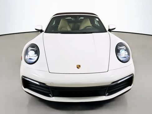Used 2024 Porsche 911 Carrera RWD image 2