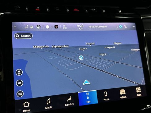 Used 2023 Jeep Grand Cherokee Overland image 14