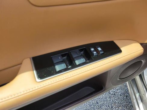 Used 2016 Lexus ES 350 w/ Luxury Package w/Wood Trim FWD image 52