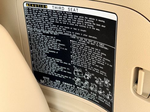 Used 2013 Lexus LX 570 4WD w/ Luxury Pkg image 8