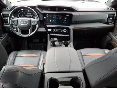 Used 2023 GMC Sierra 1500 AT4 image 12