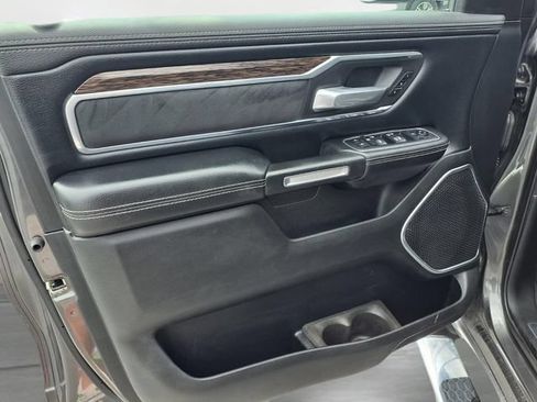 Used 2019 RAM 1500 Laramie AWD/4WD image 11
