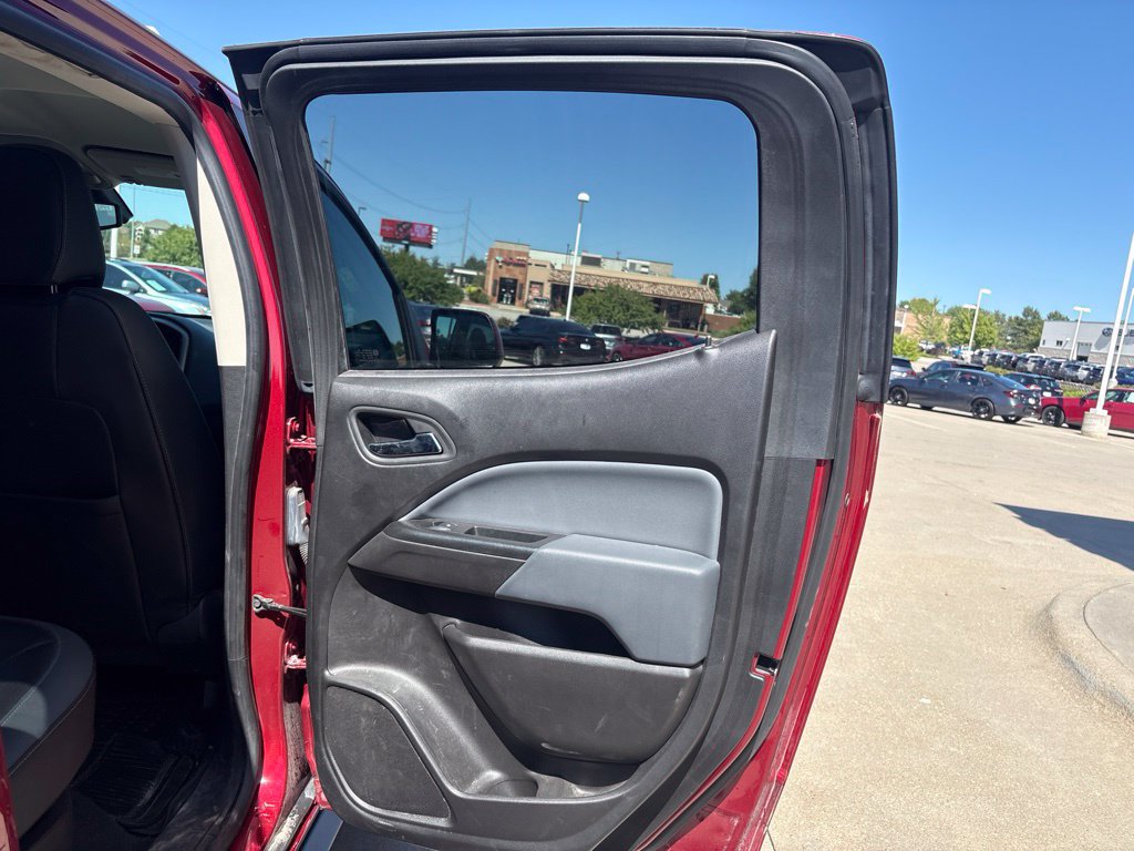 Used 2018 Chevrolet Colorado Z71 AWD/4WD image 27
