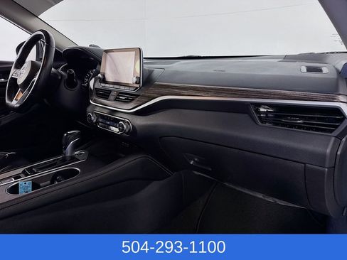 Used 2019 Nissan Altima 2.5 SL FWD image 29