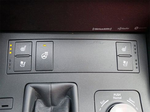 Used 2025 Lexus IS 350 F Sport w/ Navigation Package image 22