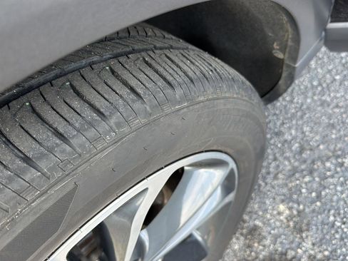 Used 2022 Buick Encore GX Essence image 35