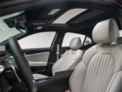 New 2026 Genesis G70 3.3T Sport Prestige RWD image 19