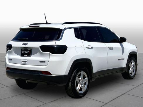 Used 2023 Jeep Compass Latitude AWD/4WD image 13