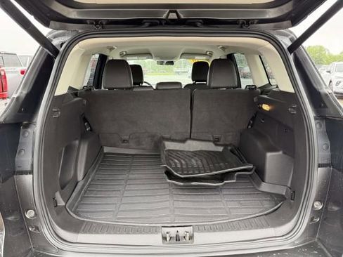 Used 2019 Ford Escape SEL AWD/4WD image 8