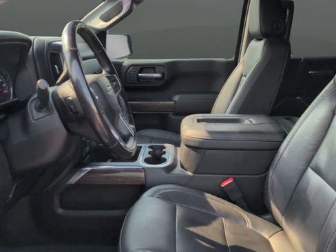 Used 2020 Chevrolet Silverado 1500 LT Trail Boss AWD/4WD image 10