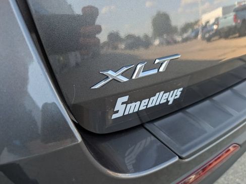 Used 2020 Ford Explorer XLT w/ Equipment Group 202A AWD/4WD image 33