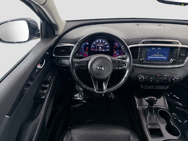 Used 2018 Kia Sorento EX FWD image 16