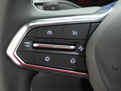 New 2026 Chevrolet Traverse Z71 w/ Enhanced Driving Package image 22