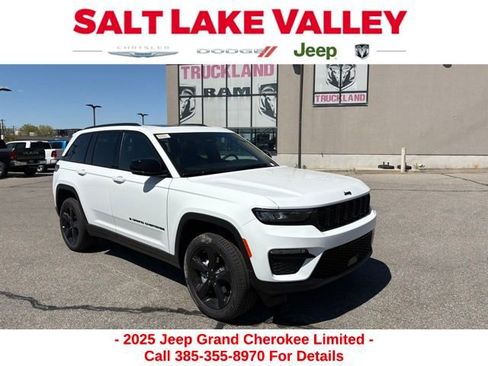 New 2025 Jeep Grand Cherokee Limited w/ Black Appearance Package image 1