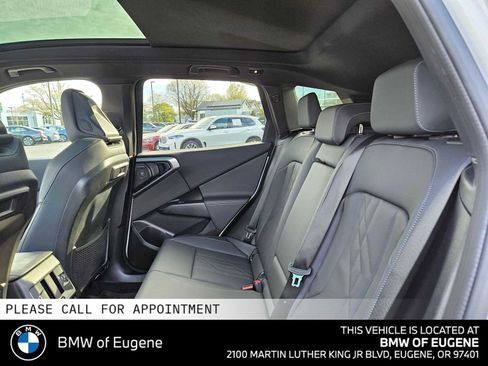 Used 2025 BMW X3 xDrive30i w/ M Sport Package AWD/4WD image 21