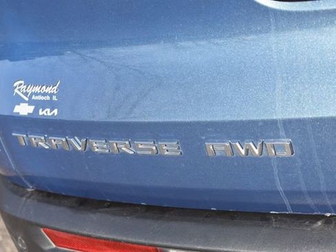 Used 2024 Chevrolet Traverse LS image 16
