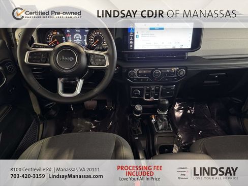 Used 2026 Jeep Wrangler Unlimited Sahara AWD/4WD image 22