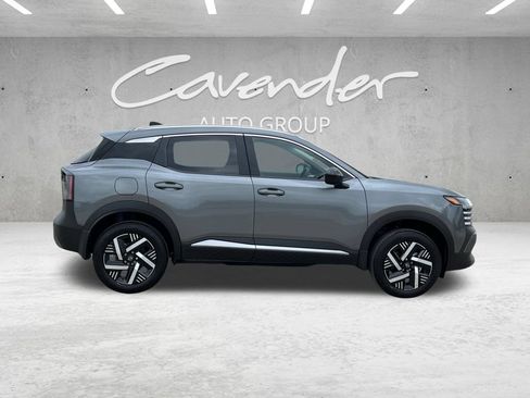 New 2026 Nissan Kicks SV FWD image 18