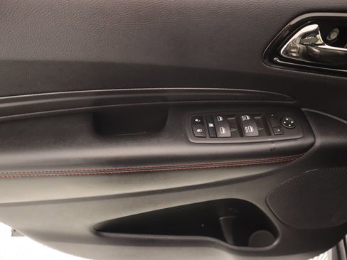 Used 2025 Dodge Durango GT w/ Blacktop Package AWD/4WD image 17