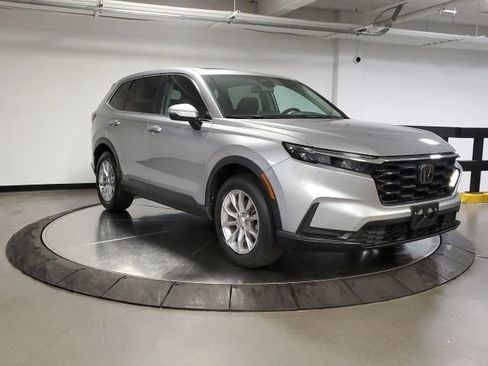 Used 2023 Honda CR-V EX image 11