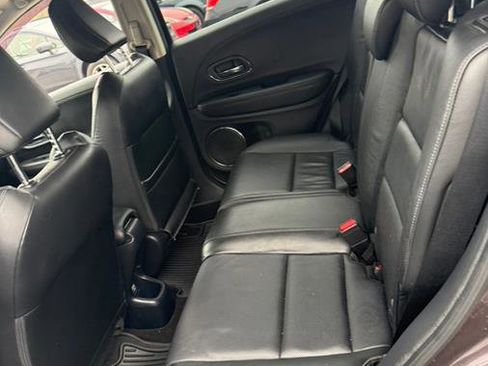 Used 2019 Honda HR-V EX-L image 9