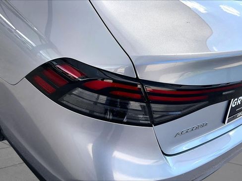 Used 2024 Honda Accord LX image 28
